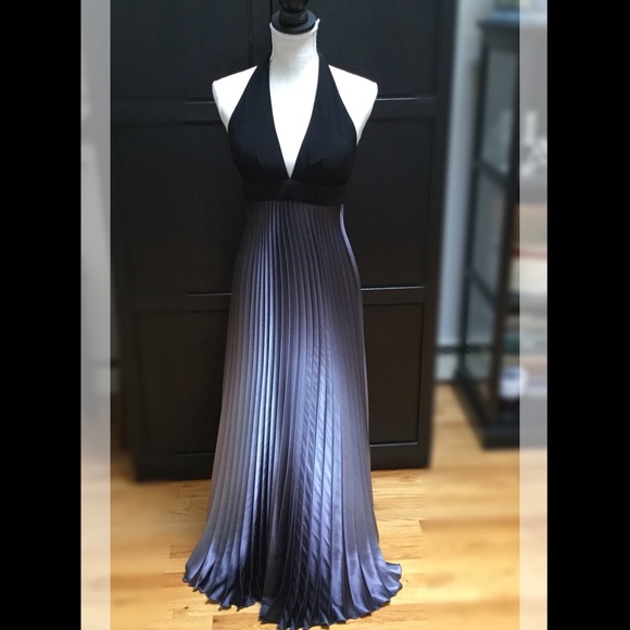 Betsy & Adam Dresses & Skirts - 🖤 BEAUTIFUL Evening Gown 🖤